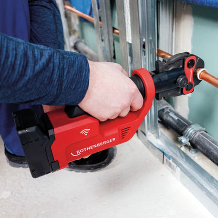 Macchina crimpatrice a batteria Rothenberger Romax Compact III Set base 1 18 V 19 kN ( 1000004267 ) + 1x batteria ricaricabile 2,0 Ah + caricatore