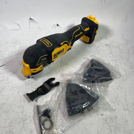 DeWalt DCS 355 N Akku Oszillierer Multitool 18 V Brushless Zubehoer Gebraucht 1 - toolbrothers