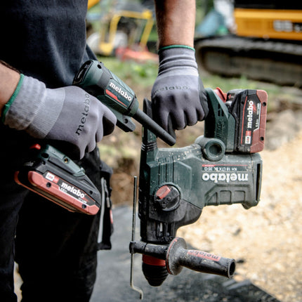 Pistola di soffiaggio a batteria Metabo BP 18 LTX BL 18 V brushless + 2x batteria LiHD 4,0 Ah + caricabatterie