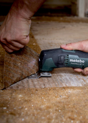 Metabo PowerMaxx MT 12 cordless multitool multifunction tool 12 V + 2x 2.0 Ah battery + charger + 18-piece sanding accessory set + metaBOX 145 ( 613089510 )