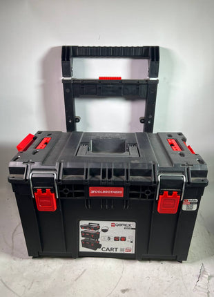 Qbrick System PRIME Cart Trolley stapelbar 590 x 425 x 660 mm 37 l IP66 100 kg belastbar mit Doppelteleskopstiel aus Aluminium Leicht Gebraucht 1 - toolbrothers