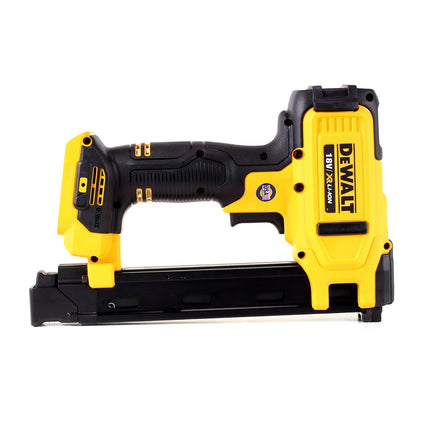 Dewalt DCN 701 L1 XR 18V Akku Tacker + 1x Akku 3,0Ah + Ladegerät + TSTAK