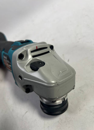 Makita DGA 504 Z Akku Winkelschleifer 18V 125mm Brushless Solo Leicht Gebraucht 4 - toolbrothers