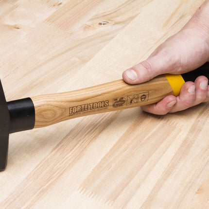 FORTE TOOLS Schlosserhammer mit Holzgriff, 200 g Kopfgewicht, Hammer mit Holzstiel, Premium Werkzeug, geschmiedet, doppelter Ringkeil, lackierter Kopf ( 000051151023 )