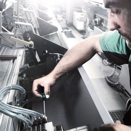 WERA Tournevis précision pour l'électronique 2054 6 pans. 2 mm longueur de la lame 60 mm ( 4300001795 )