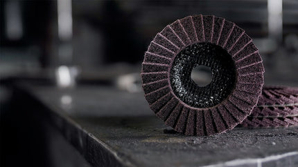 Disco lamellare KLINGSPOR SMT 800 Ø 115 mm granulometria grossa 12° curva ( 8000352161 )