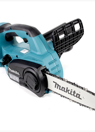 Makita DUC 252 F2 Akku Kettensäge 36V ( 2x18V ) 25 cm + 2x 3,0 Ah Akku - ohne Ladegerät - Toolbrothers
